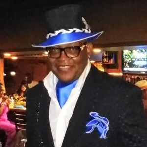 Meet your Posher, James